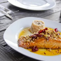 Pavé de Saumon Frais et son Riz Safrané