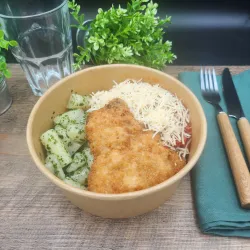 Escalope de Volaille à la Milanaise Salsifis Persillés et ses Fusillis