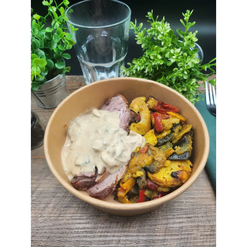 Rôti de Veau Sauce Forestière Poêlée de Légumes Grillés au Pesto
